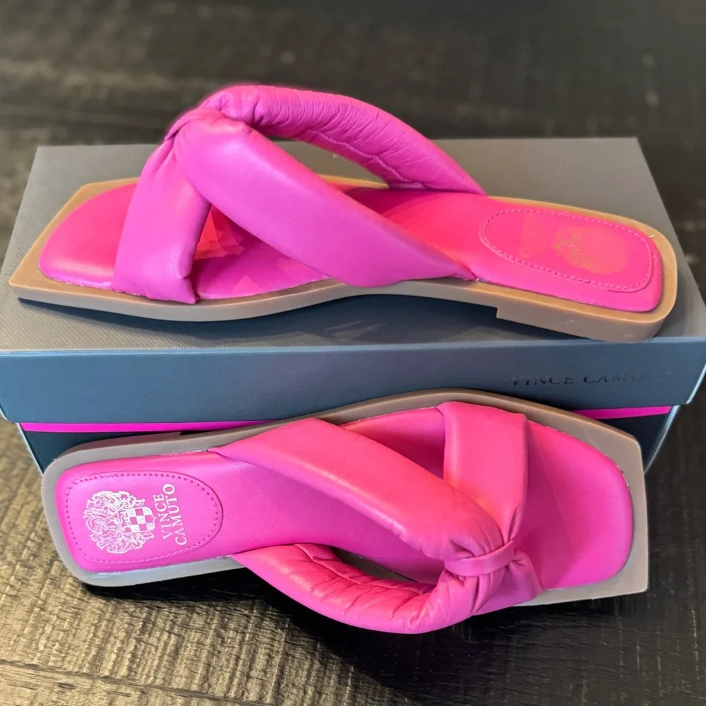 Hot Pink Vince Camuto Pink Napa Seda Women's Sandals 8 M NWT - Picture 1 of 9